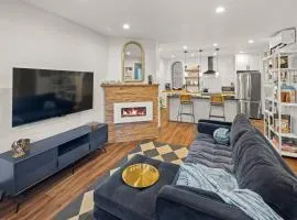 2BR Capitol hill delight, with private parking