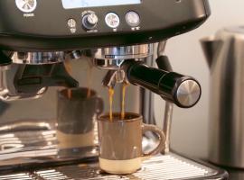 The Address Zurich- stylish and comfortable, hotel pro pobyt s dom&aacute;c&iacute;mi mazl&iacute;čky v destinaci Wettingen