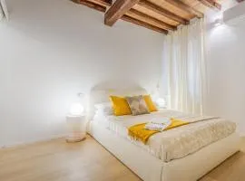 Nebbia sul Naviglio - Rua Frati 34 - Boutique Apartment