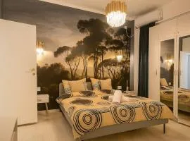 Golden Glow Studio - Elegant Retreat in Bucharest