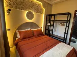 2 bedroom - Cinema - Free Parking - Pool - Gym - Netflix