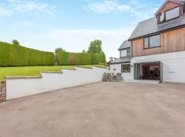 Uk46790 - Orchard Retreat