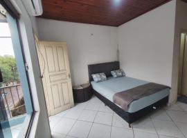 Alojamiento San Blas, hotel in Ciudad del Este