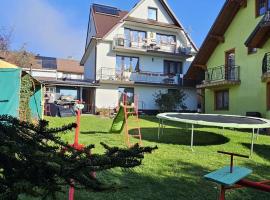 Pod Cisowcem，位于斯洛莫夫采维日奈的酒店