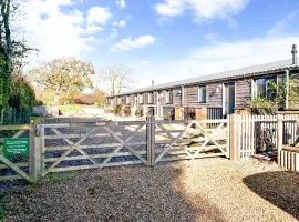 Madeline Angevine - Ukc3208