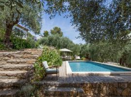 Provençal Villa With Pool In Valbonne, hotel a Opio