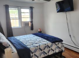 Calm and collective, homestay in Brooklyn