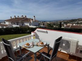 Mirador del Sol - Sea View Apartment Torrox, hotel in Torrox