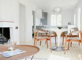 Idyllisk Stuga Med Fantastisk Utsikt På Älgö