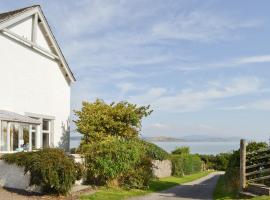Balcary Mews Cottage, hotel v destinaci Auchencairn