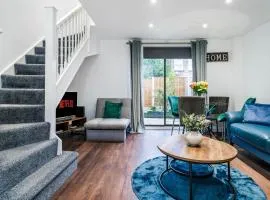 Great Location 2 Bedroom House in Nottingham, Private Garden, Fast Wi-Fi and Free Parking