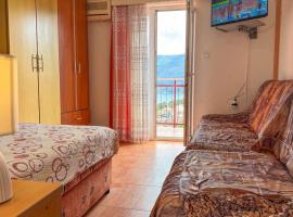 Apartmani Seaview Marić, hotel u Igalu