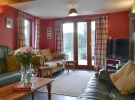 Speke's Retreat - 18827