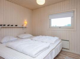 6 person holiday home in Knebel, hotel a Ørby