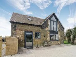 The Coach House - Ukc2772