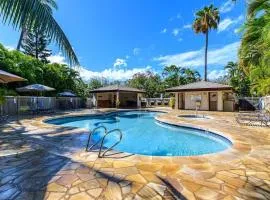 Steps to Beach Hot Tub Luxe Maui Retreat