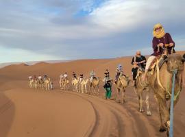 Mhamid camp happy night, hotel in Mhamid