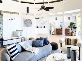 Scenic Villa Walk to Cruz Bay and Stunning Views