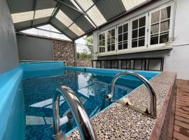 Villa Pool Path to Tortuguero, hotel v destinaci Barrio Palermo