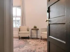 Quiet Stay Near Downtown & Cajun Eats