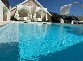 Villa in Zagvozd with swimming pool