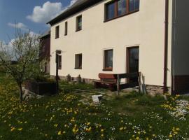 1 in the holiday home Am Waldweg, ξενοδοχείο σε Arnoldshammer