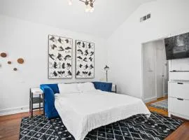 Modern Midtown-The Carriage House -Free Parking
