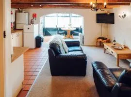 The Corn Store - Uk6716