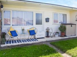 Escape To The Chalet, hotelli kohteessa Pakefield