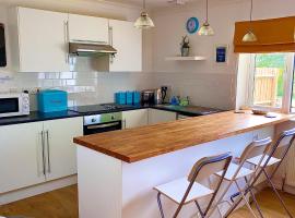 Weavers Lodge, hotel v destinaci Ibsley