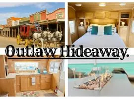 Outlaw Hideaway