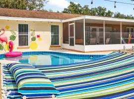 The Flamingo*4bed*pool*jacuzzi*foosball