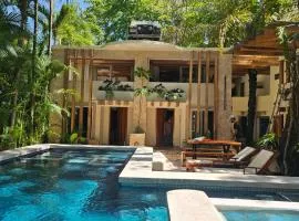 Toro by Dreamcatcher