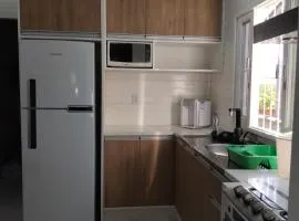 Alugo Casa para temporada na Praia do Camacho próximo ao Farol de Santa Marta