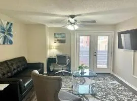 New 2BD Pool DFW I041