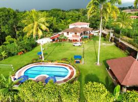 Finca hotel los cocos，位于蒙特内哥罗的酒店