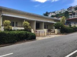 charming 1 bedroom house, chalupa v destinaci Port-of-Spain