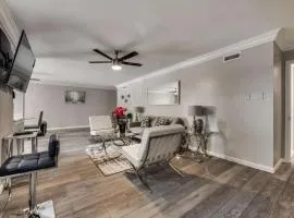 Lux 2BD Apt Pool SixFlags Grand Prairie GP54C