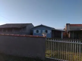 Alugo Casa para temporada na Praia do Camacho próximo ao Farol de Santa Marta