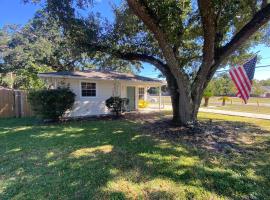 The Yellow Bench House, hotel in Long Beach