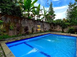 Villa Kayu Danke, chata v destinaci Ciguntur