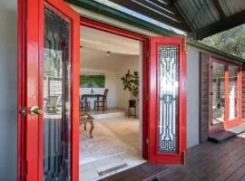 Petersons Wines Dairy Cottage