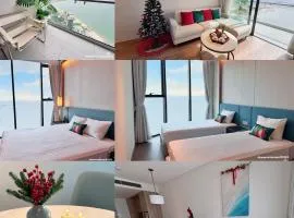 A La Carte Ha Long Oceanview Fireworksview Panoramic 2BR2WC suite with balcony