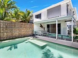 Palm Beach Perfection - Luxe Coastal Escape