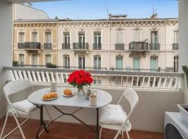 FRGK Victoria 3 Central Cannes 1BR Terrace, AC & Ultra-Fast Wi-Fi