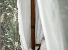 Suite Eden Jungle, nuit romantique à 2, evasion tropicale