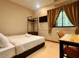 Swing & Pillows - Chow Kit Road, Kuala Lumpur