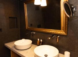 Au 17 Chambre d'hôtes, hotel v destinaci Troistorrents