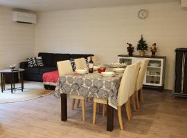 Moinalahti Lakeside Cabin & Sauna, hotel a Sirkkakoski