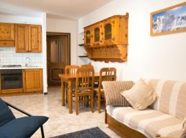 Lòbia in via Parrocchiale - app. Ferro P0、バルツィオのホテル